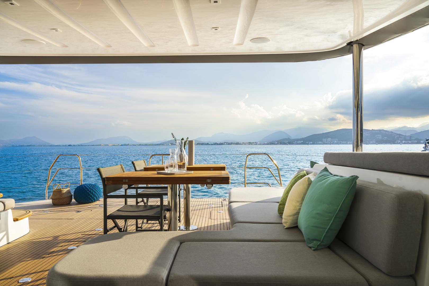 LADY M s/c lady m - exterior  image 6