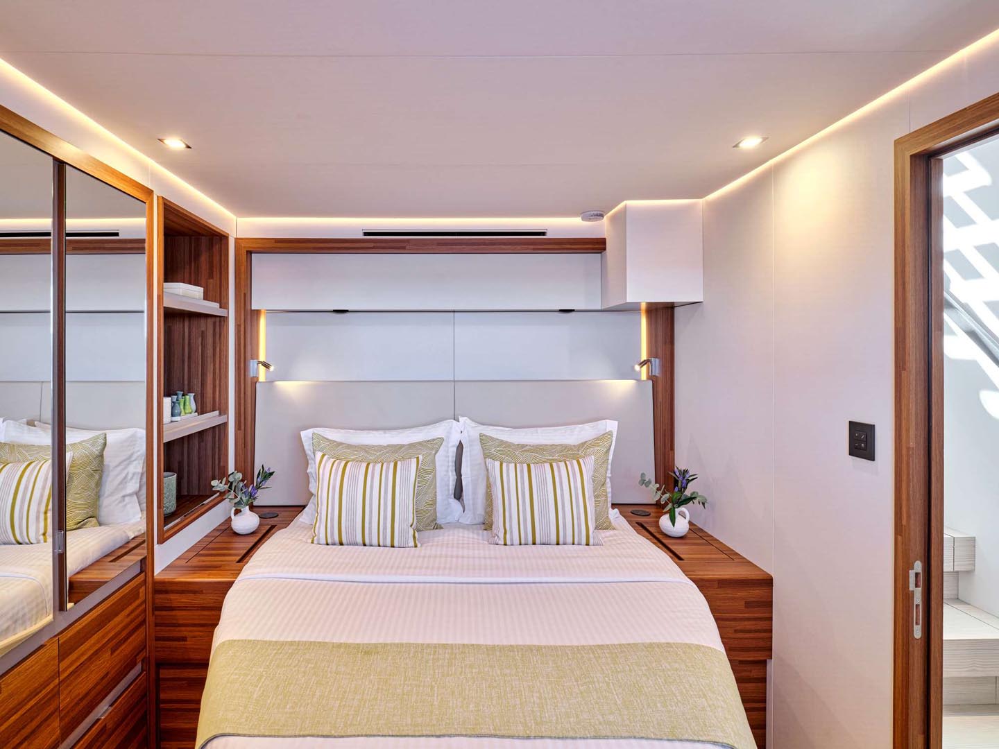 Ad Astra s/c ad astra - interior  image 3